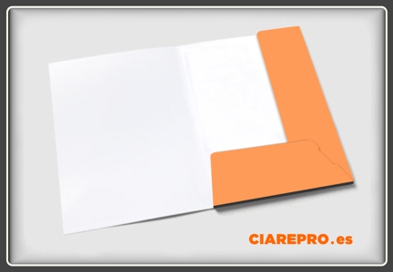 carpeta comercial con bolsillo